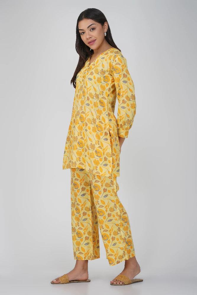 Yellow Floral Printed Cotton Co-ord Set-3.webp